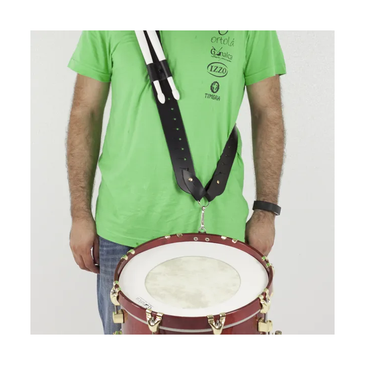 Regulation shoulder bag with baquetero